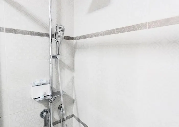 La Rosa Di * Капри